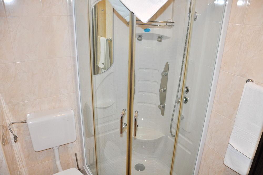 Hotel Pascu Bucureşti Eksteriør bilde